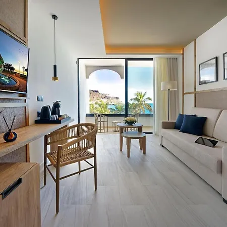 H10 Costa Mogan - Adults Only מלון